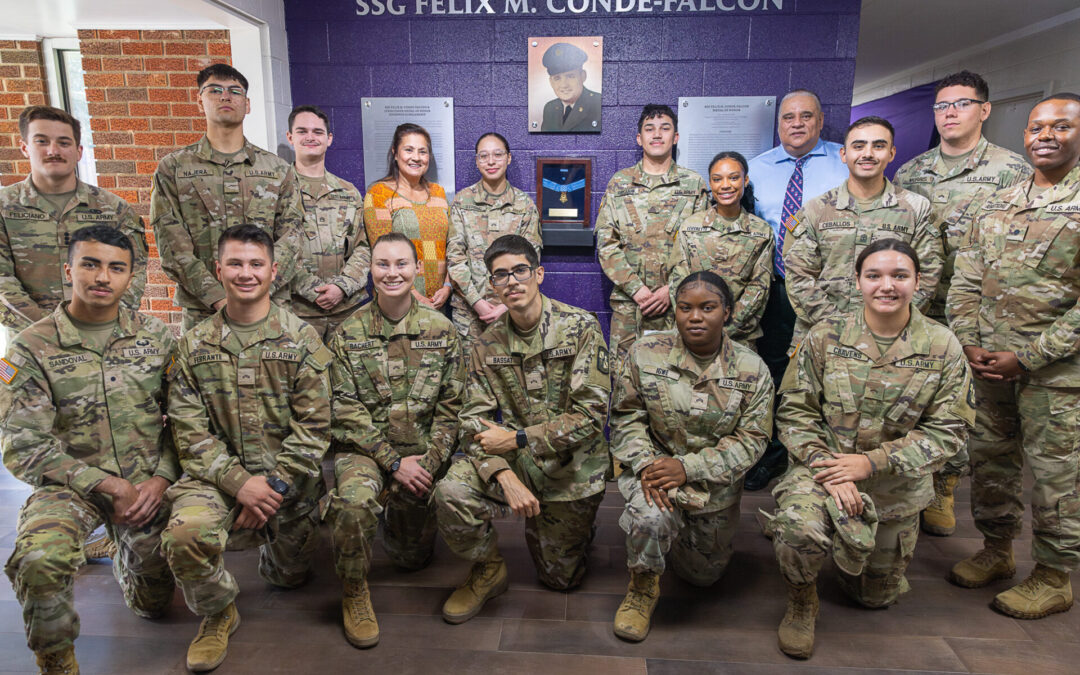 UMHB dedicates endowed scholarship to local Medal of Honor recipient